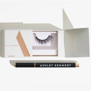 Ashley Kennedy Oakland Lash Kit